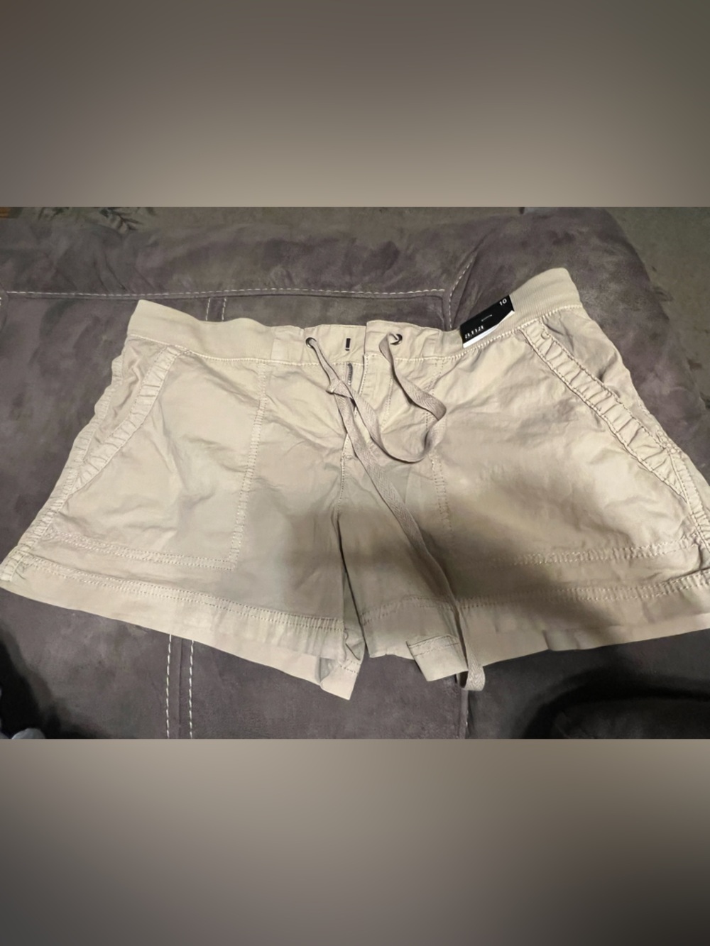 a.n.a Cream Drawstring Casual Women’s Shorts